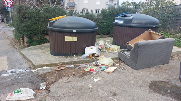 UL. KALPURNIJA PIZONA ILEGALNI OTPAD