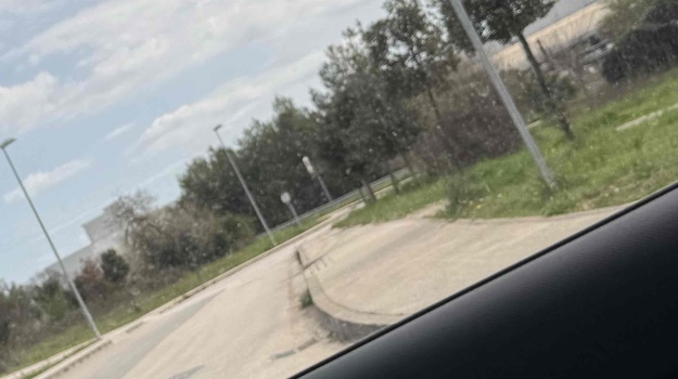 PARTIZANSKI PUT UCRTAVANJE HORIZONTALNE SIGNALIZACIJE