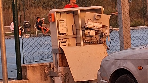MUTILSKA UL. OŠTEĆENJE STRUJNOG ORMARIĆA