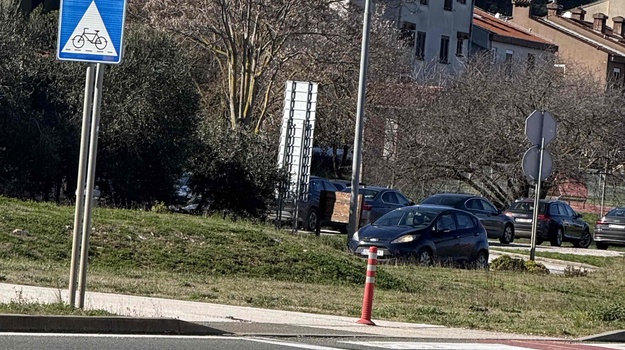 CESTA PREKOMORSKIH BRIGADA POSTAVA BARIJERA