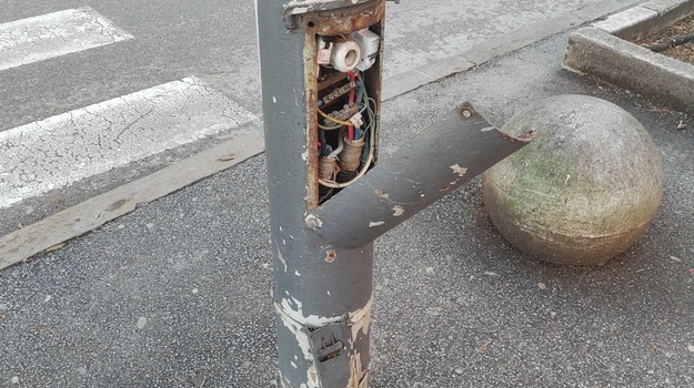 UL. GIARDINI JAVNA RASVJETA