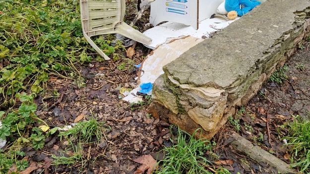 ZORANIĆEVA UL. ILEGALNI OTPAD