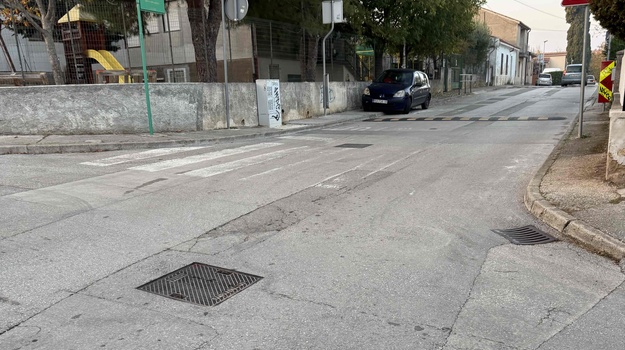 UL. KAŠTANJER/JAPODSKA UL. UCRTAVANJE HORIZONTALNE SIGNALIZACIJE