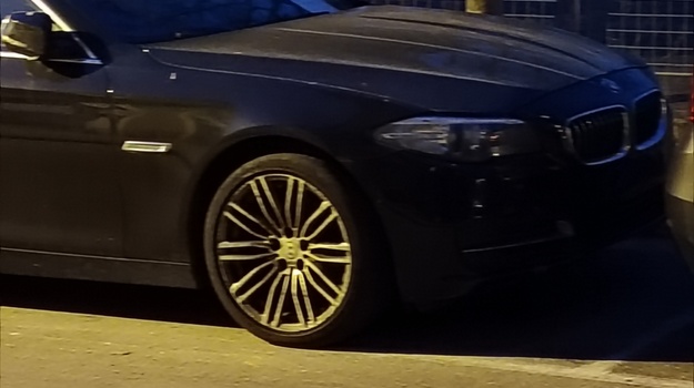 GROŽNJANSKA UL. NAPUŠTENO VOZILO