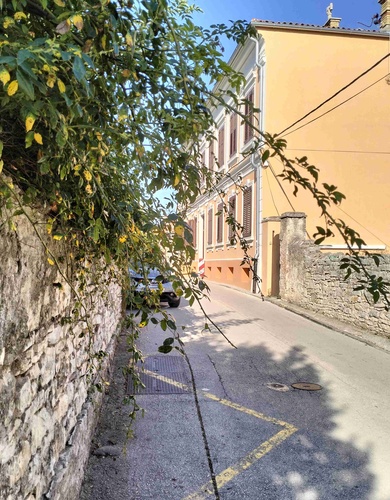 UL.CASTROPOLA