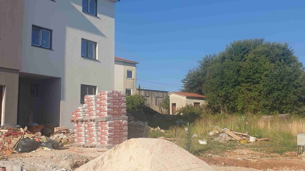 UL. KAŠTANJER ZAUZIMANJE JAVNE POVRŠINE