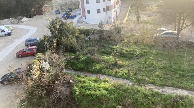 KRANJČEVIĆEVA UL. ILEGALNI OTPAD