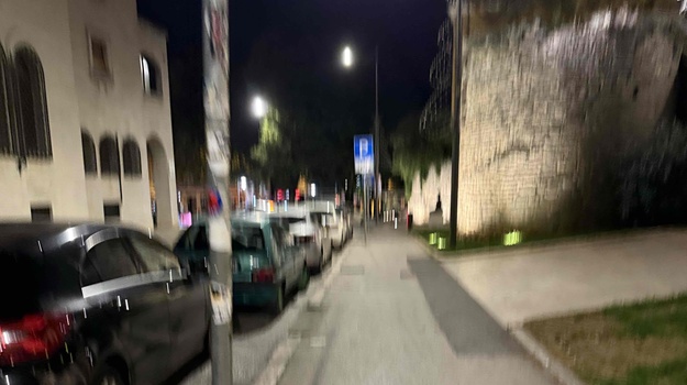 CARRARINA UL. UKLANJANJE STUPA