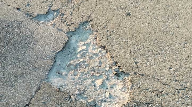 PUT ZA GROBLJE SANIRANJE ASFALTA