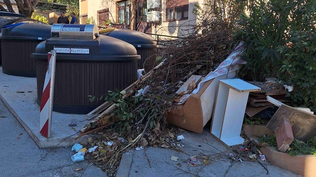 KAŠIĆEVA UL. ILEGALNI OTPAD