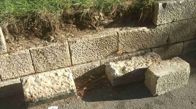 UL. 43 ISTARSKE DIVIZIJE SANIRANJE ZIDA