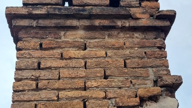 SCALIEROVA UL. SANIRANJE DIMNJAKA