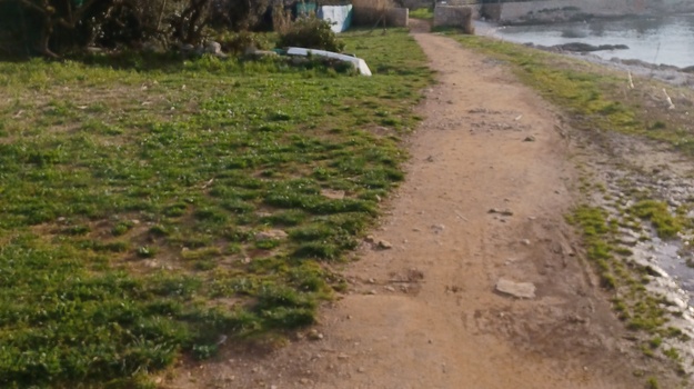 UL. STOJA ILEGALNI/GLOMAZNI OTPAD