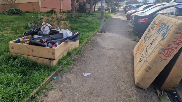 UL. JURJA ŽAKNA ILEGALNI/GLOMAZNI OTPAD