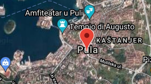 Zatvorena cesta i kopanje. Brače Čeh kod busne.