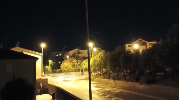 SANTORIOVA UL. JAVNA RASVJETA