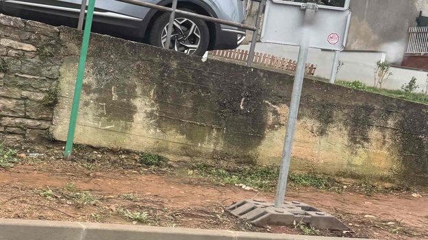 VALTURSKA UL. SIGNALIZACIJA