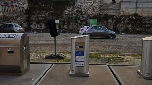 GLADIJATORSKA UL. KVAR U RADU SPREMNIKA