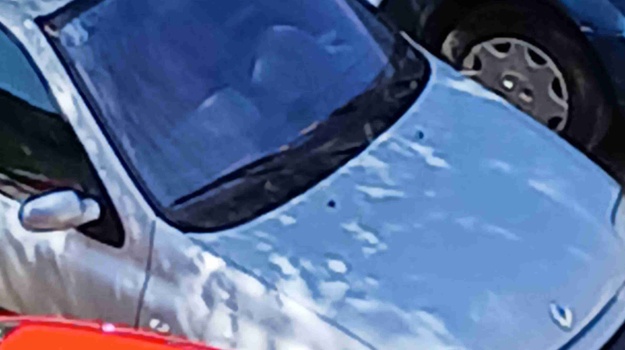KOPARSKA UL. NAPUŠTENO VOZILO